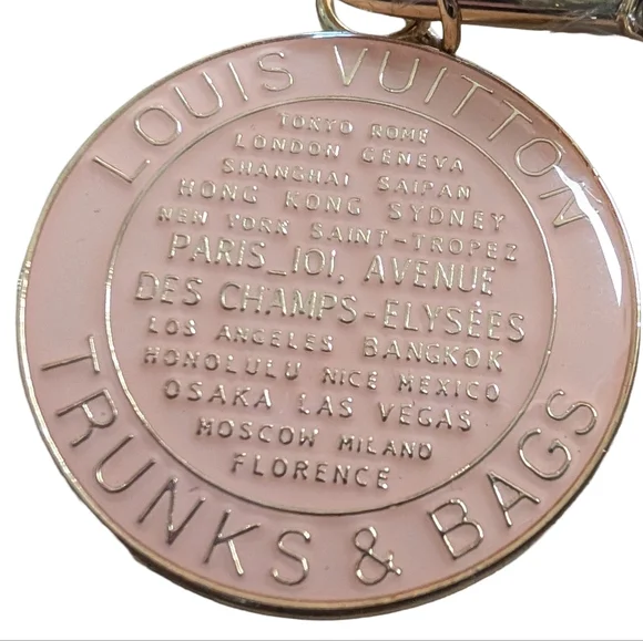 Louis Vuitton Trunks & Bags Charm, 35x41mm Round, Pink - Picture 5 of 8